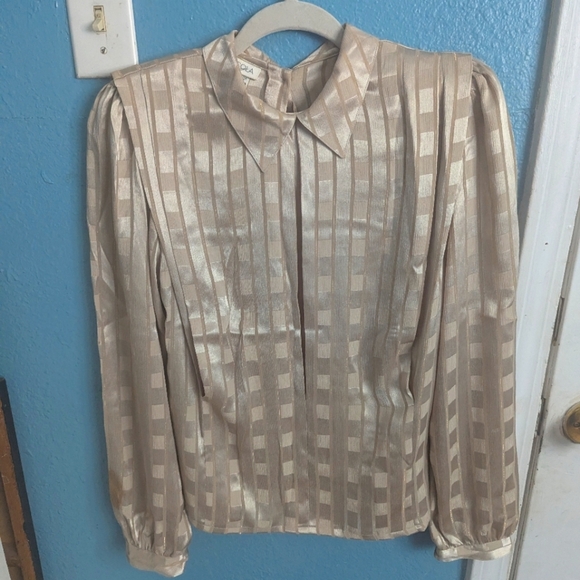Nicola Cream Blouse Elegant Top - Picture 1 of 6